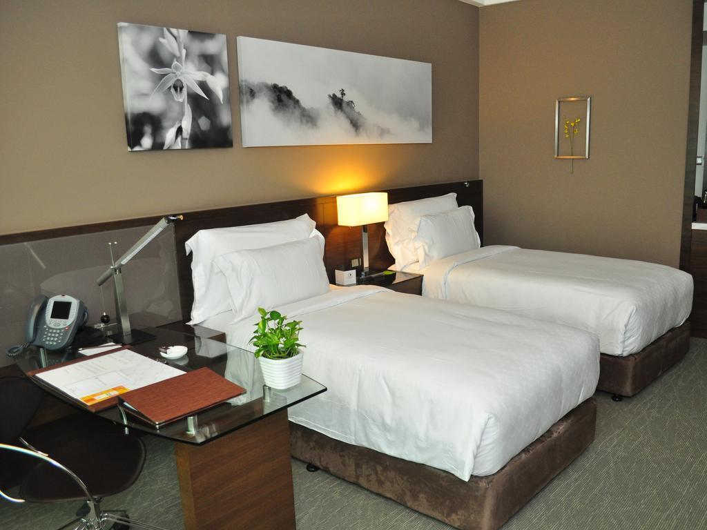 Gtower Hotel كوالالمبور المظهر الخارجي الصورة A room at the hotel